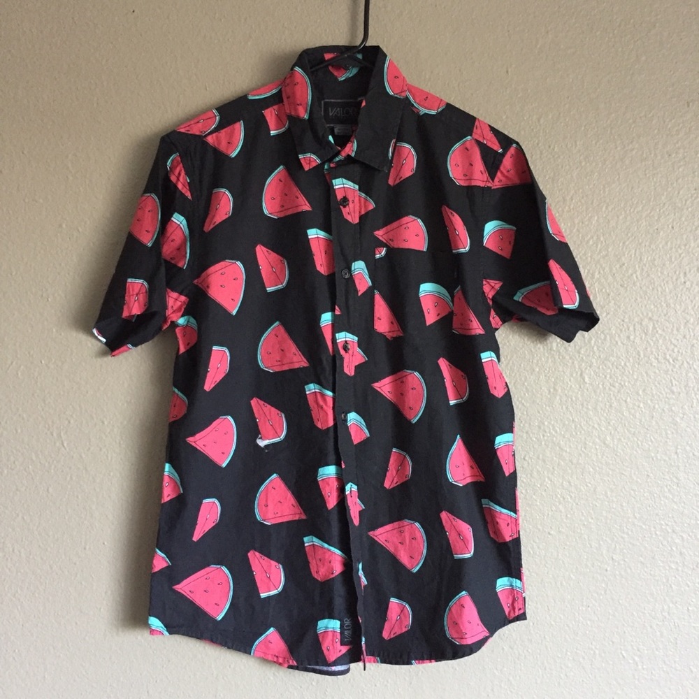 Valor Mens sz M short sleeve shirt